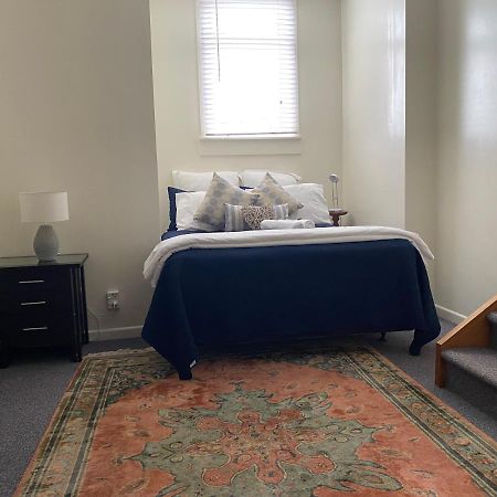 Private, Comfortable Studio. Wellington Buitenkant foto